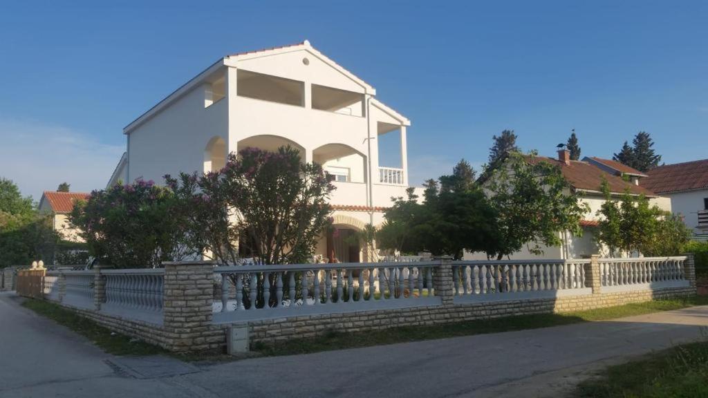 Beach Apartments Privlaka  Bagian luar foto
