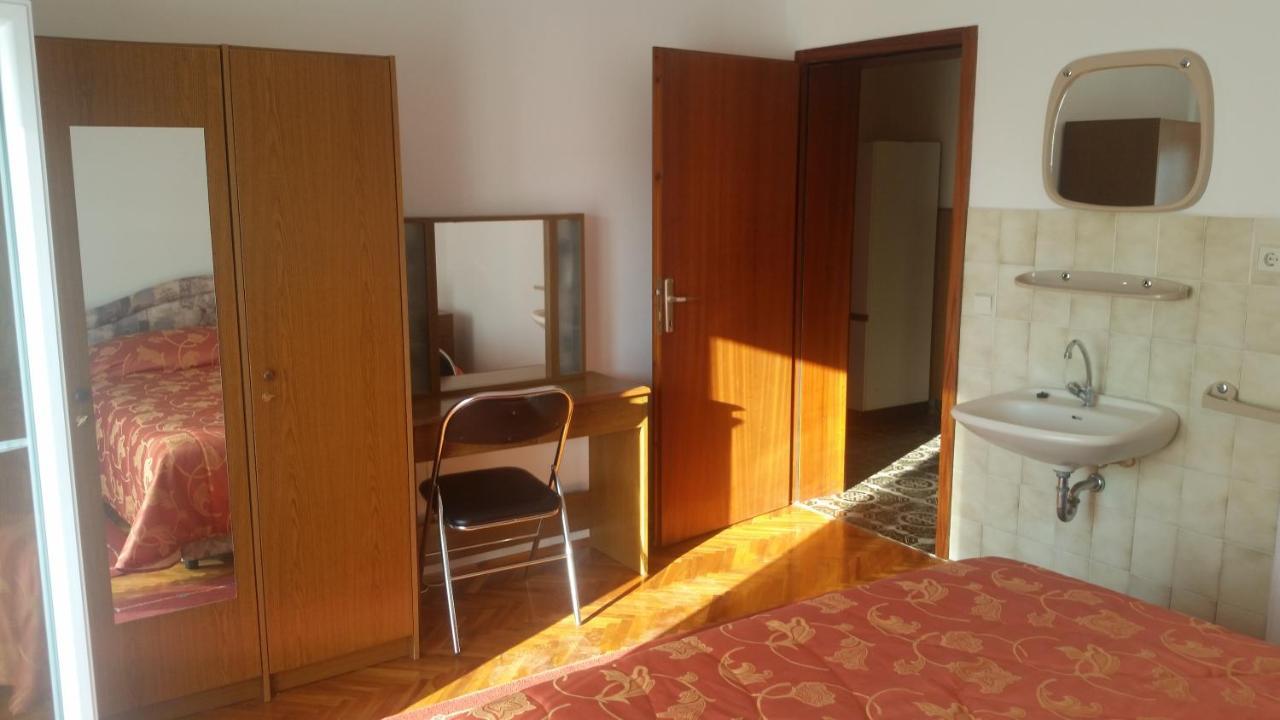 Beach Apartments Privlaka  Bagian luar foto