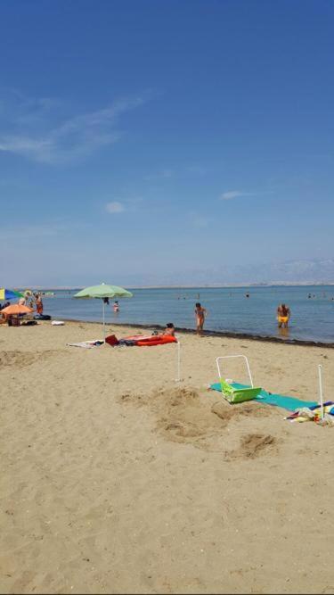 Beach Apartments Privlaka  Bagian luar foto