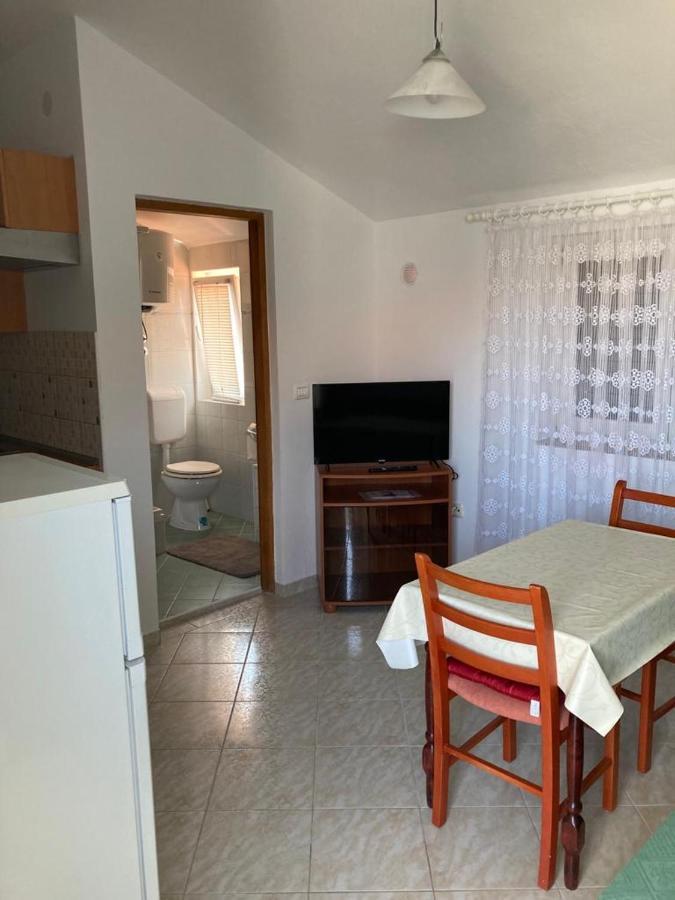 Beach Apartments Privlaka  Bagian luar foto