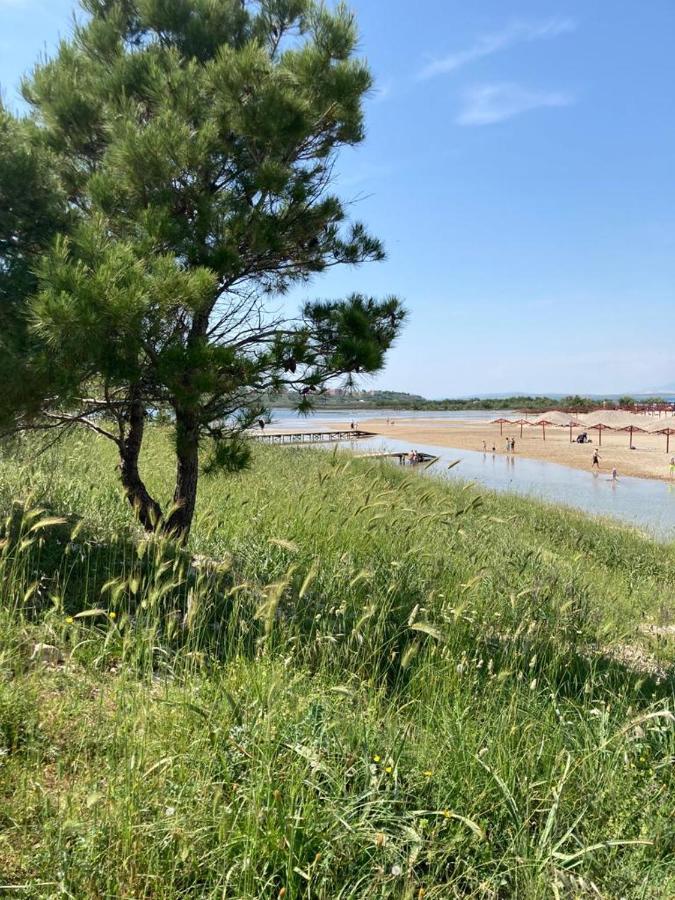 Beach Apartments Privlaka  Bagian luar foto